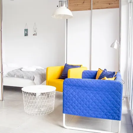 Al-dom Apartament Sloneczny Z Miejscem Parkingowym * Устроне-Морске