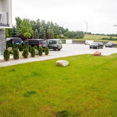 Al-dom Apartament Sloneczny Z Miejscem Parkingowym Устроне-Морске
